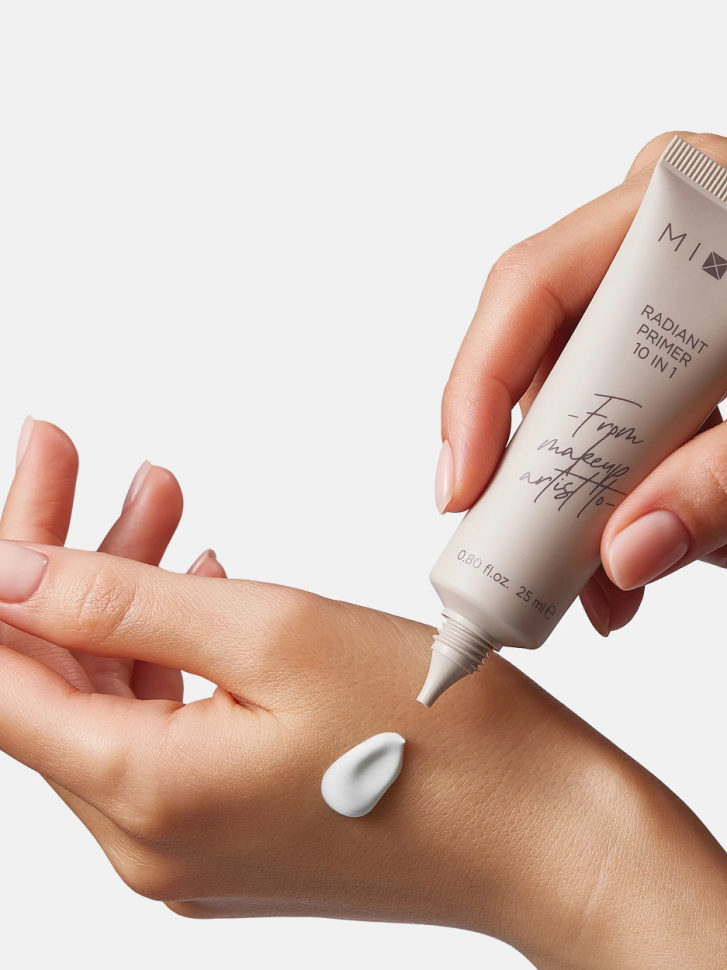 Светоотражающий праймер для лица 10 в 1 Make Up, 25 мл