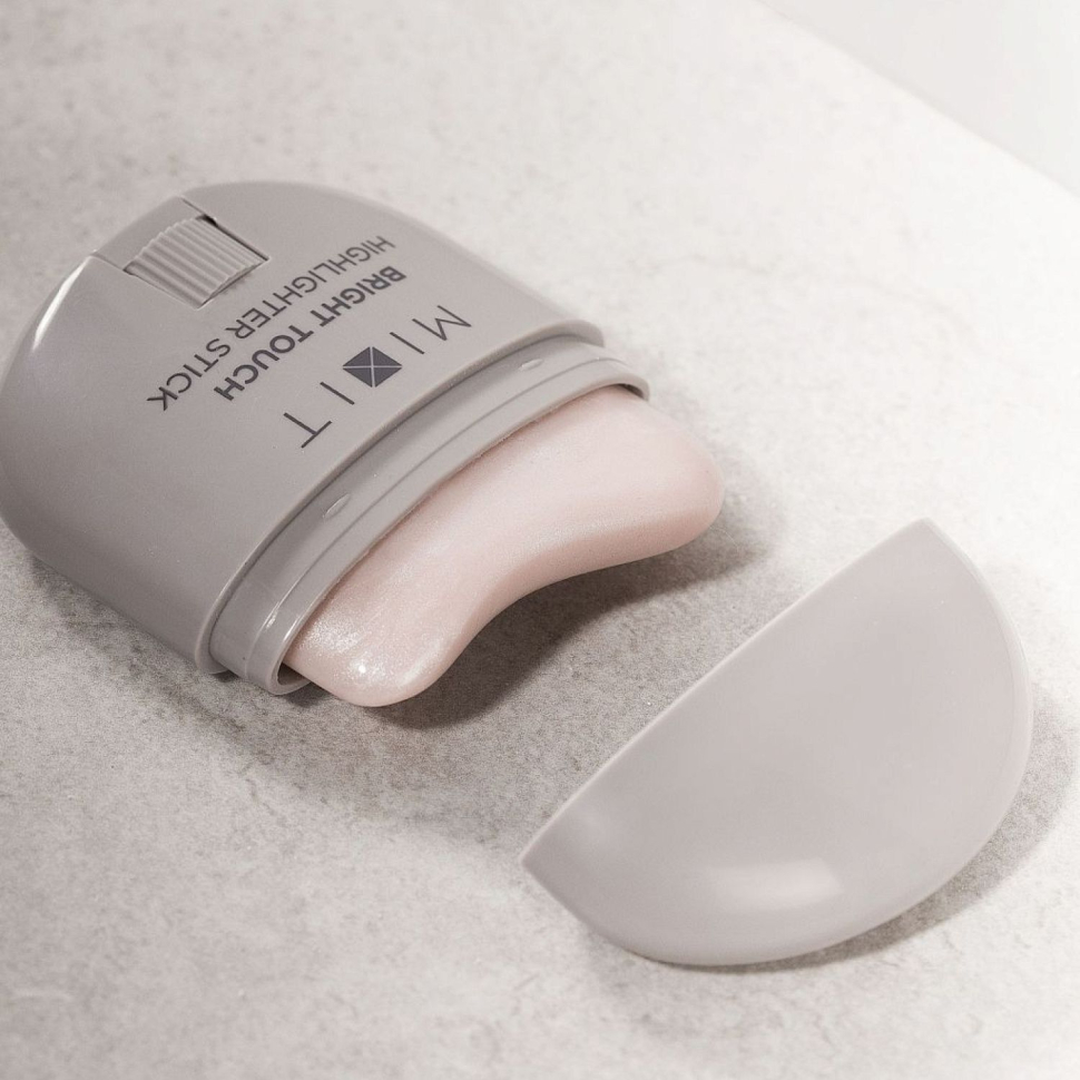 Рельефный хайлайтер в стике, 10,5 г