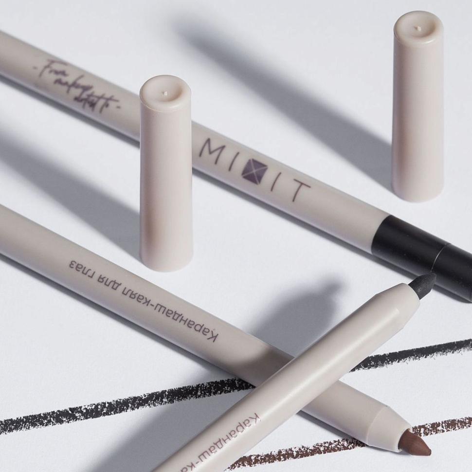 Карандаш каял для глаз Чёрный с кремовой текстурой, с встроенной мини-точилкой, 1 шт